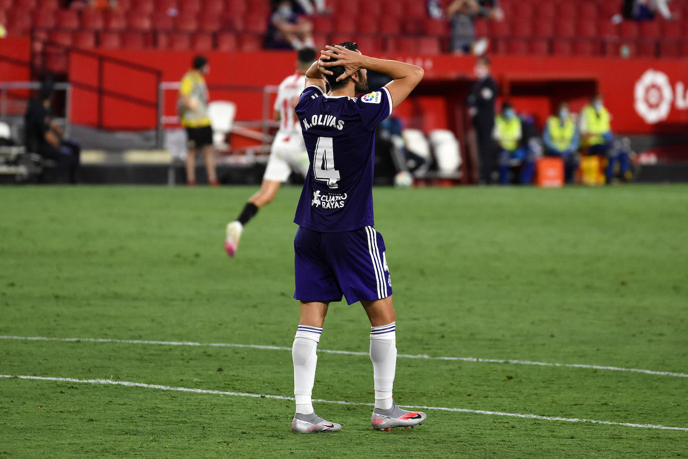 Olivas adelantó al Valladolid en la primera parte y Ocampos empató en un partido muy bien jugado por los blanquivioletas