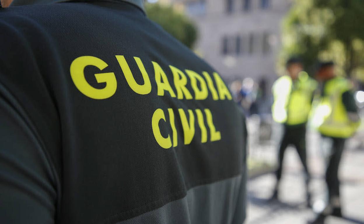 Un agente de la Guardia Civil. 