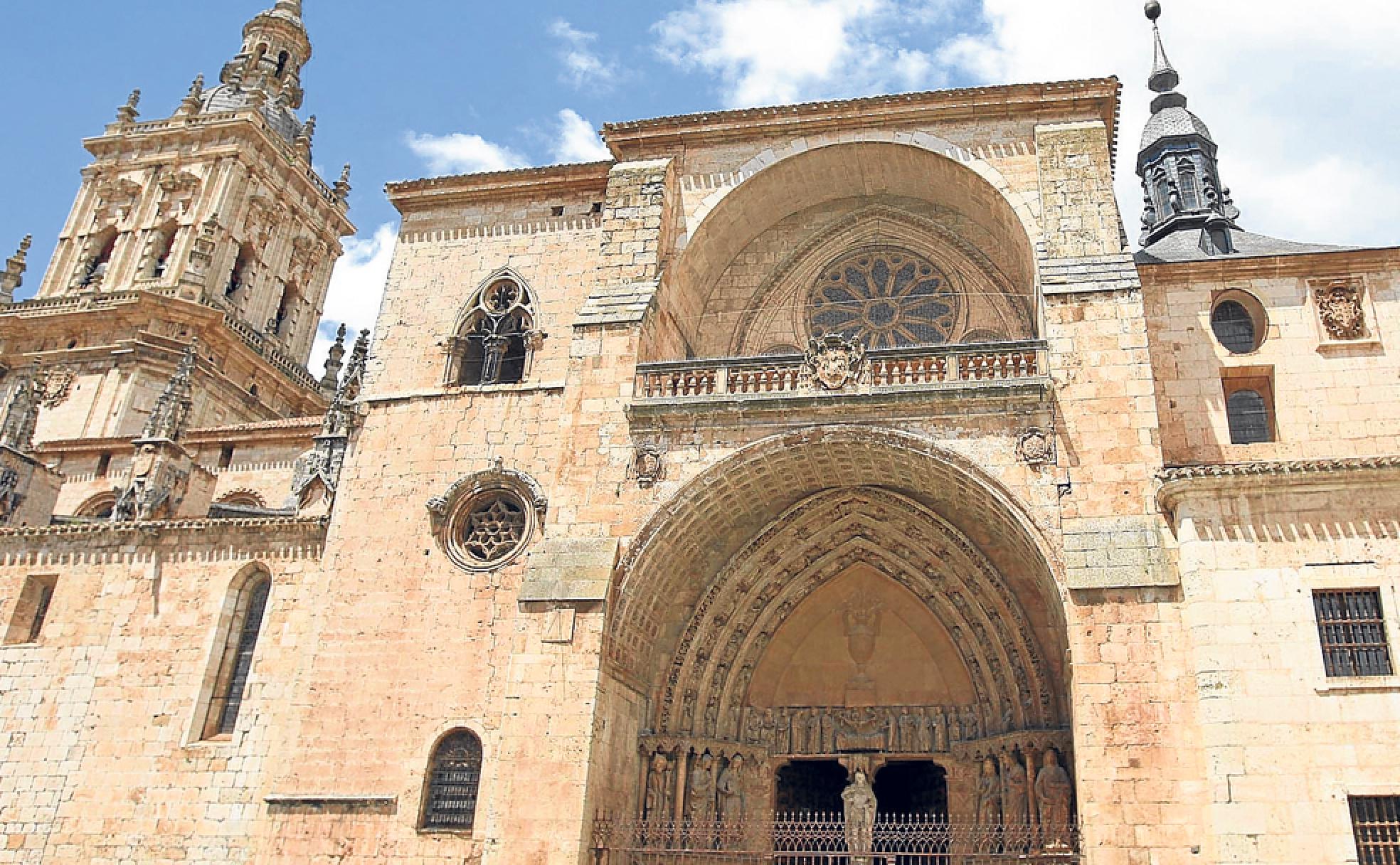 El Burgo de Osma: Atraídos por la construcción de la catedral