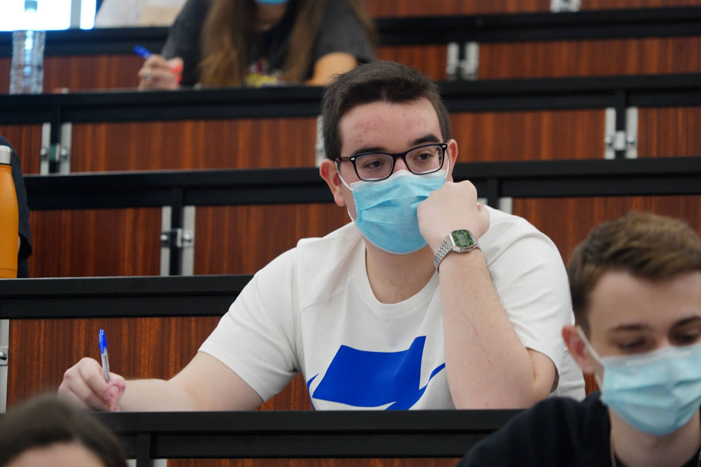 Los futuros universitarios se enfrentan estos días a la prueba de acceso en el distrito de Salamanca. 