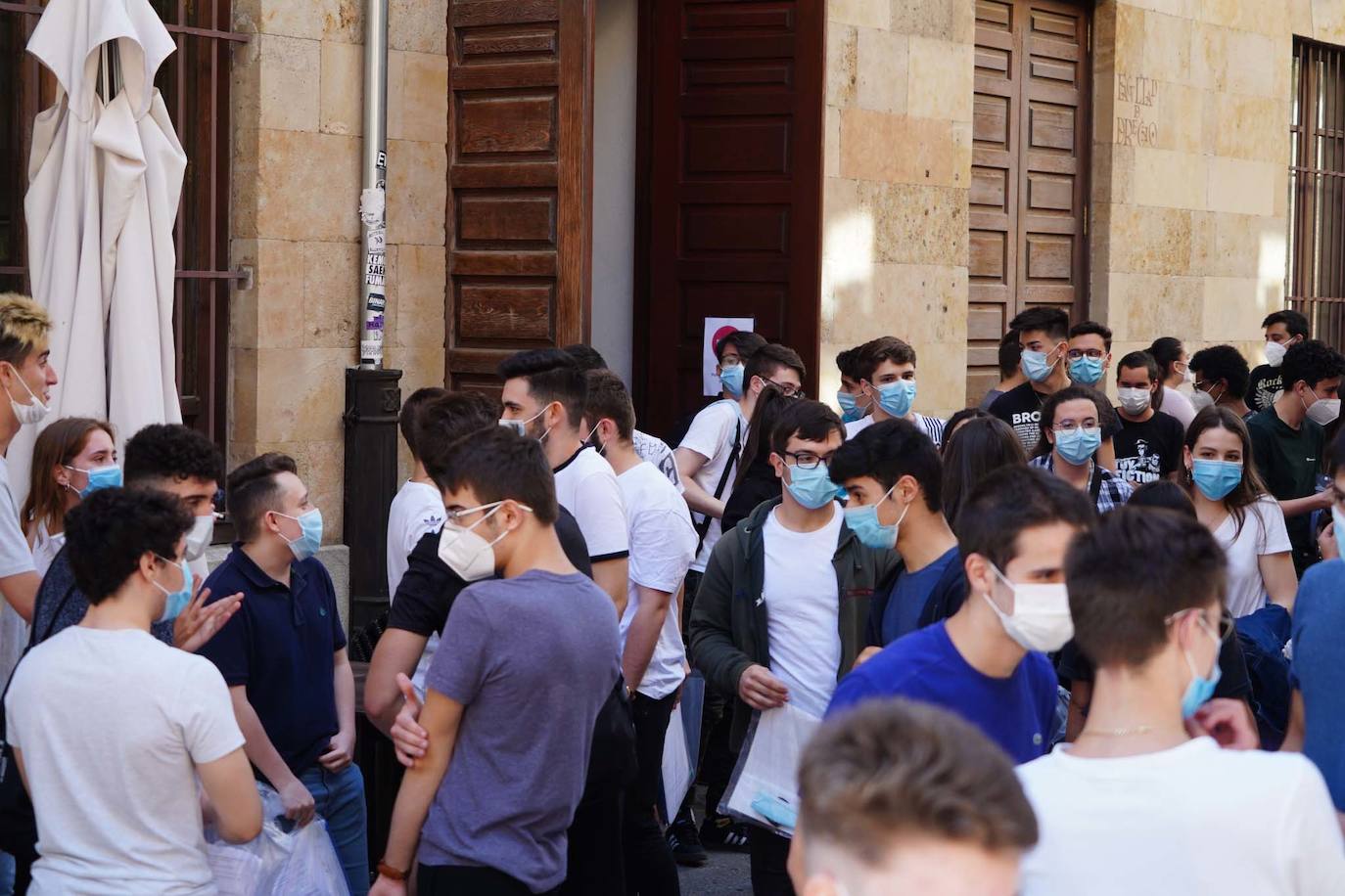 Los futuros universitarios se enfrentan estos días a la prueba de acceso en el distrito de Salamanca. 