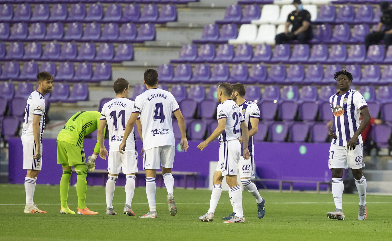 Ünal tuvo la permanencia después de un buena segunda parte, pero completó su mal partido con un error desde los 11 metros