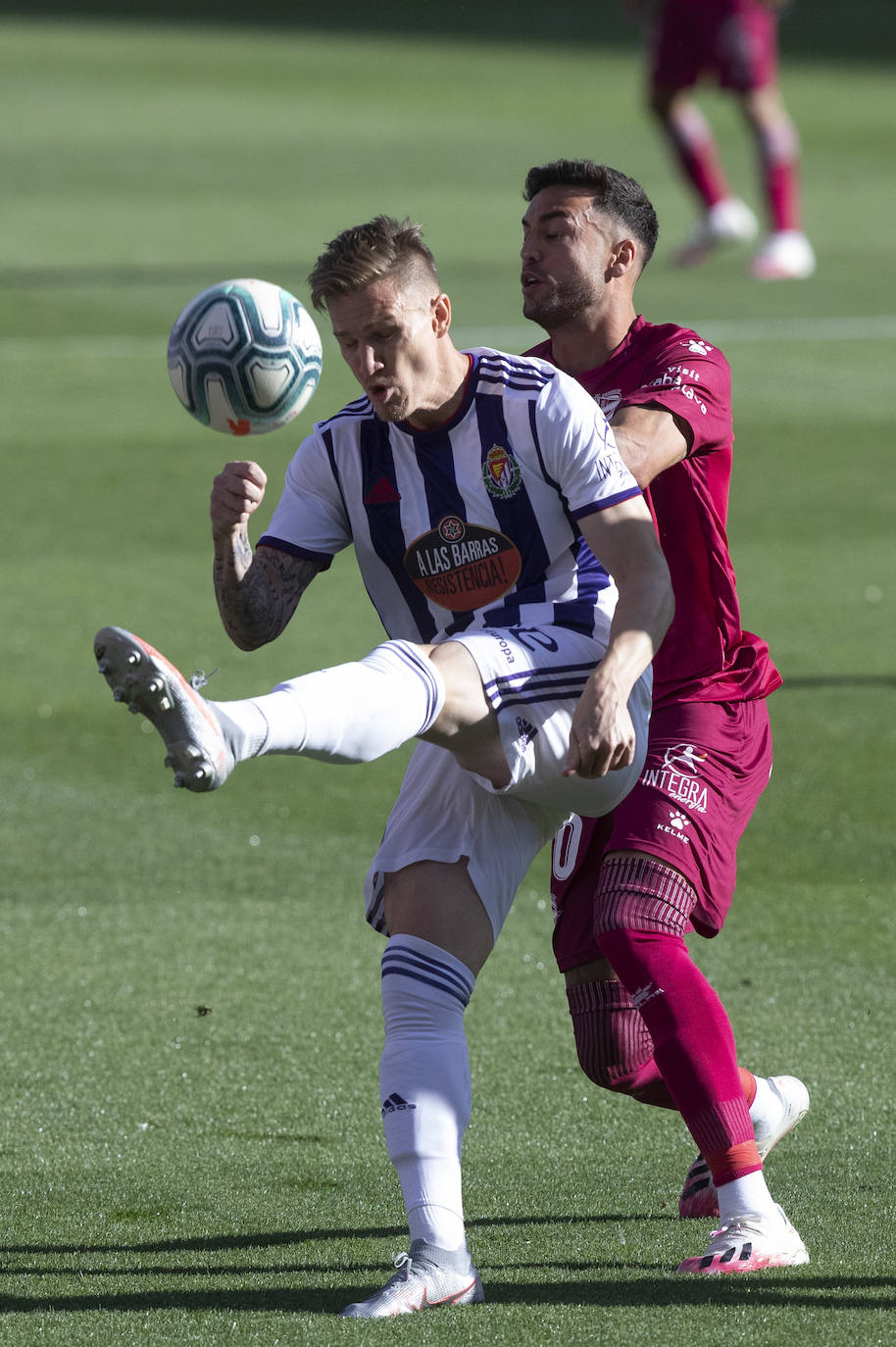 Un gol de Joaquín en los minutos finales deja al Real Valladolid, virtualmente, en Primera