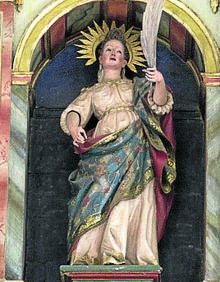 Imagen secundaria 2 - Arriba, puente sobre el río Órbigo; Cristo de la Vera Cruz y talla de Santa Cristina.