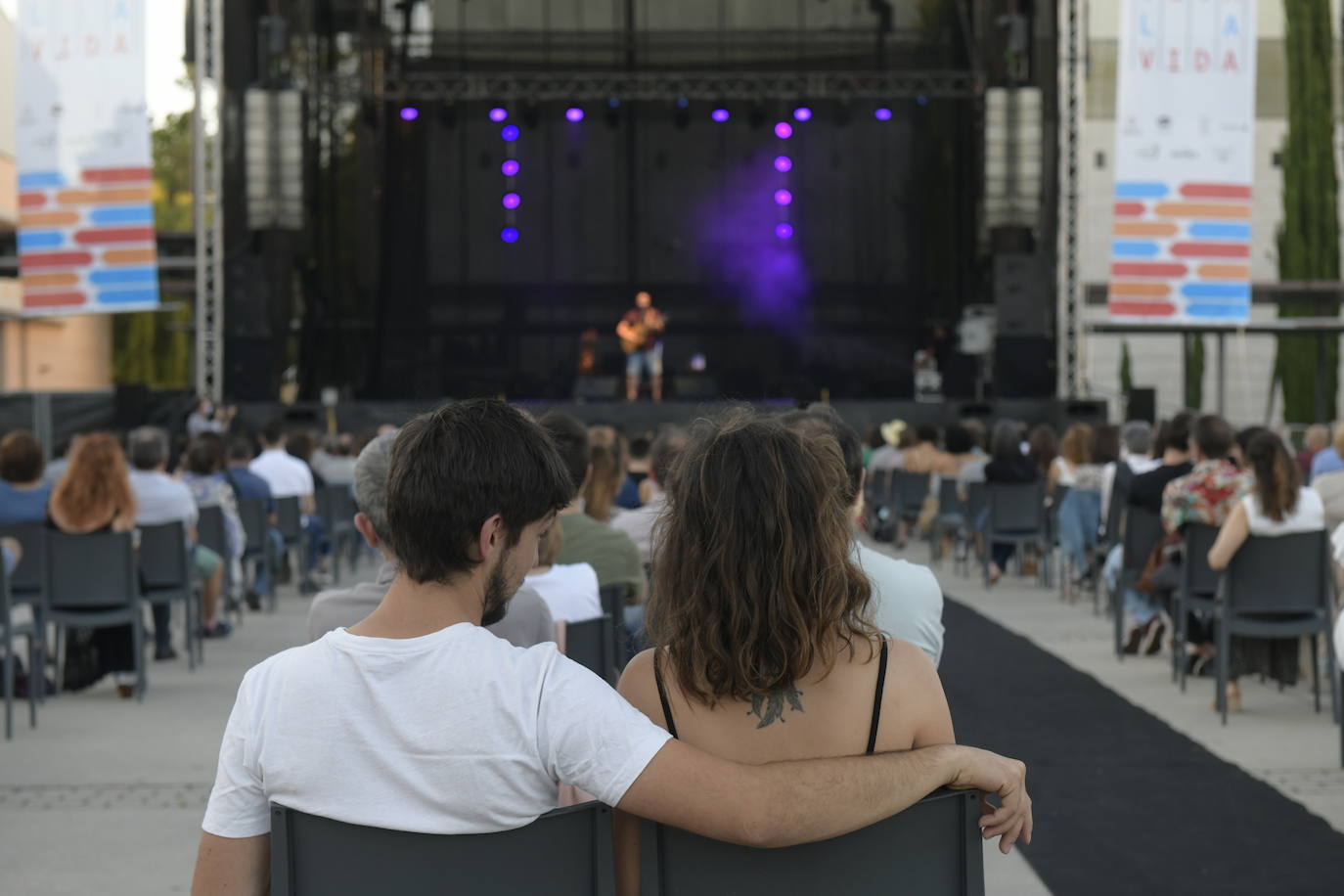 El malagueño ha sido el primero en actuar dentro del ciclo Viva la vida