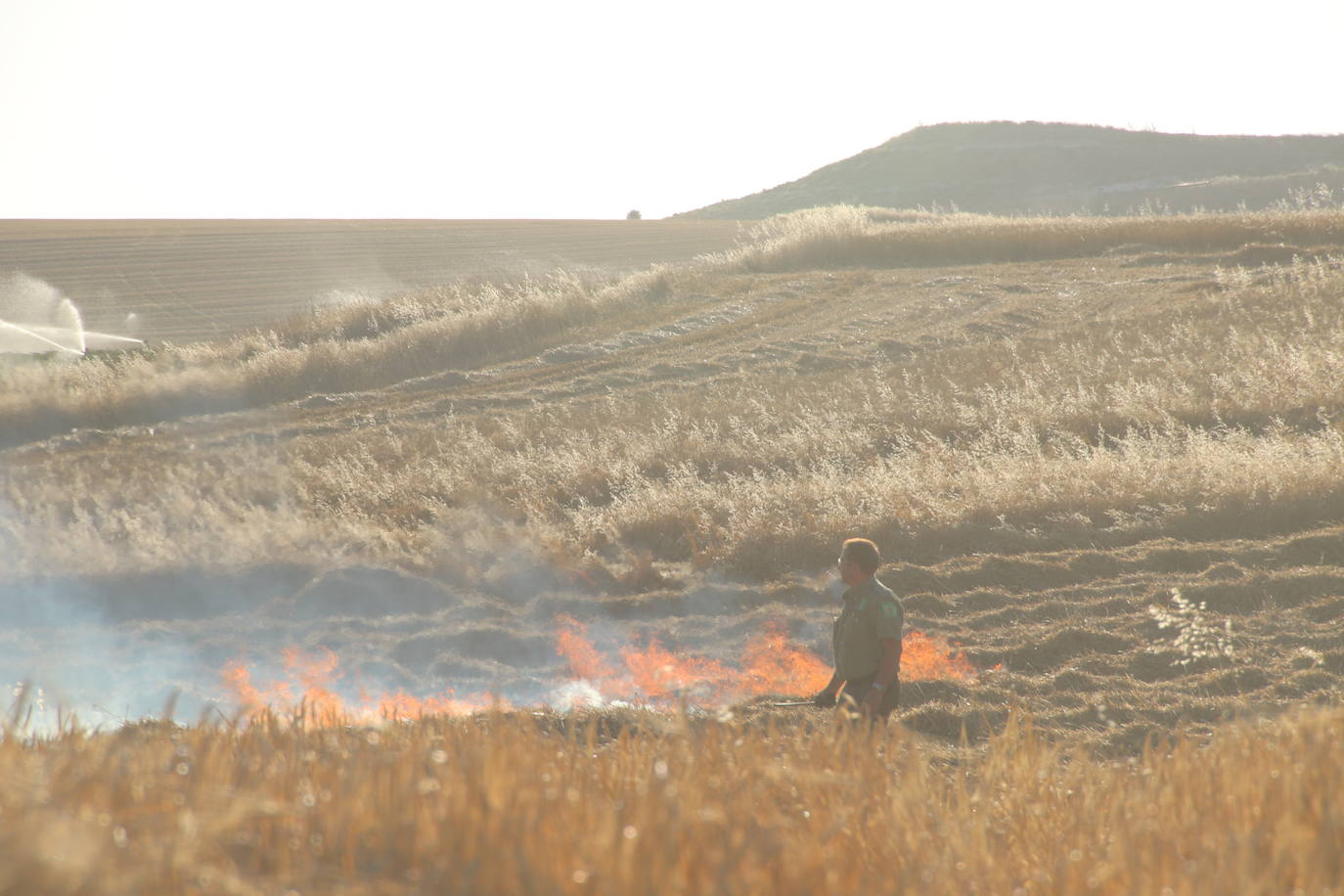 Arde una cosechadora en Cuéllar. 