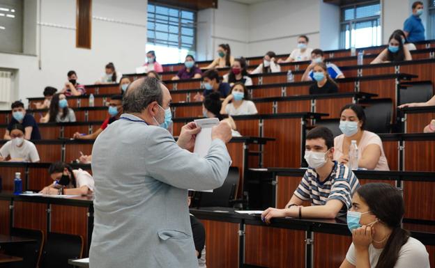 El 95% de los estudiantes del distritito universitario de la USAL supera la EBAU en julio