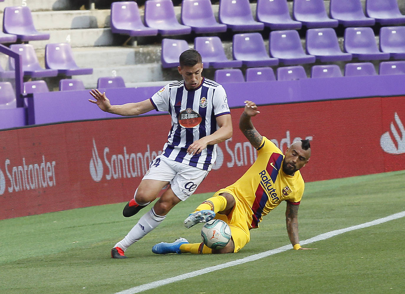 Fotos: Real Valladolid 0-1 Barcelona