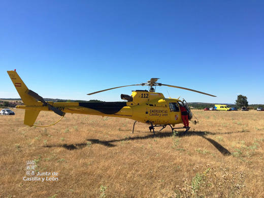 Momento del rescate en helicóptero.