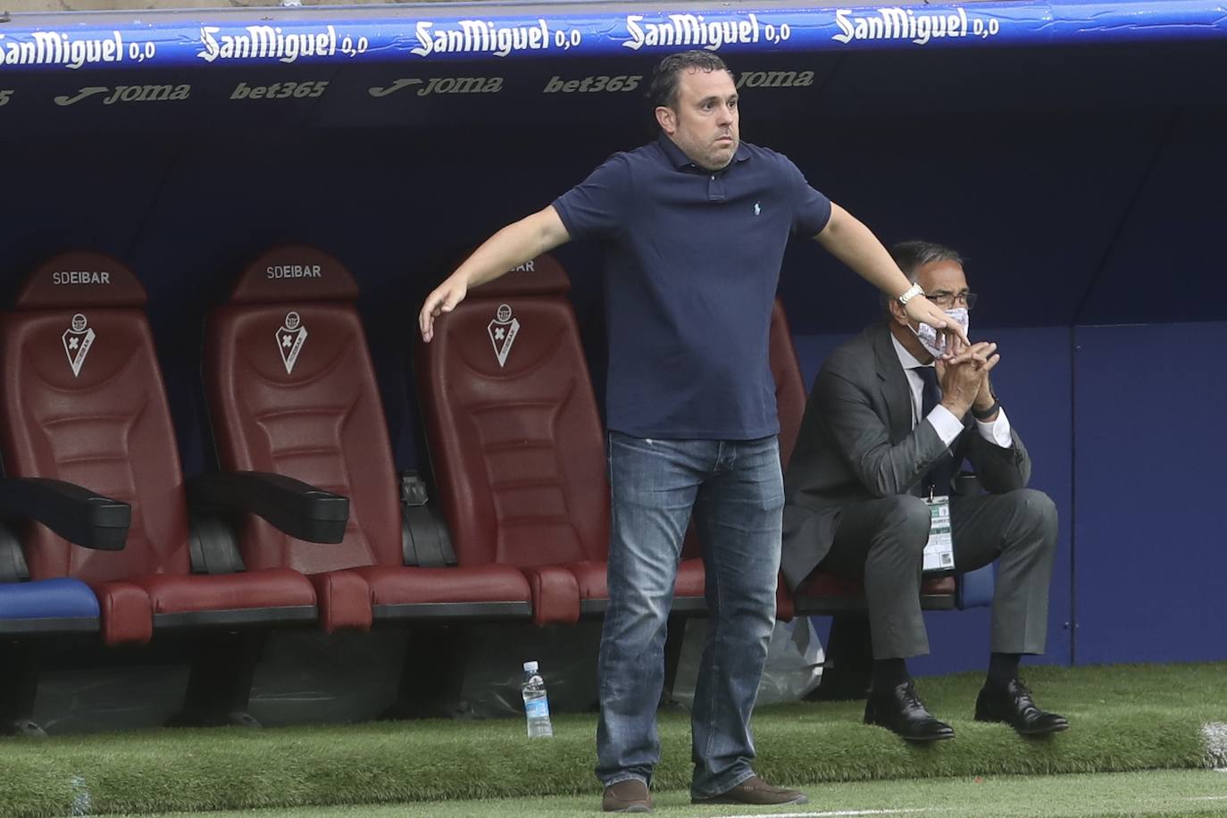 Guardiola redujo distancias en la segunda parte después de que Bigas e Inui anotaron los de los locales y en el descuento De Blasis anotó de penalti