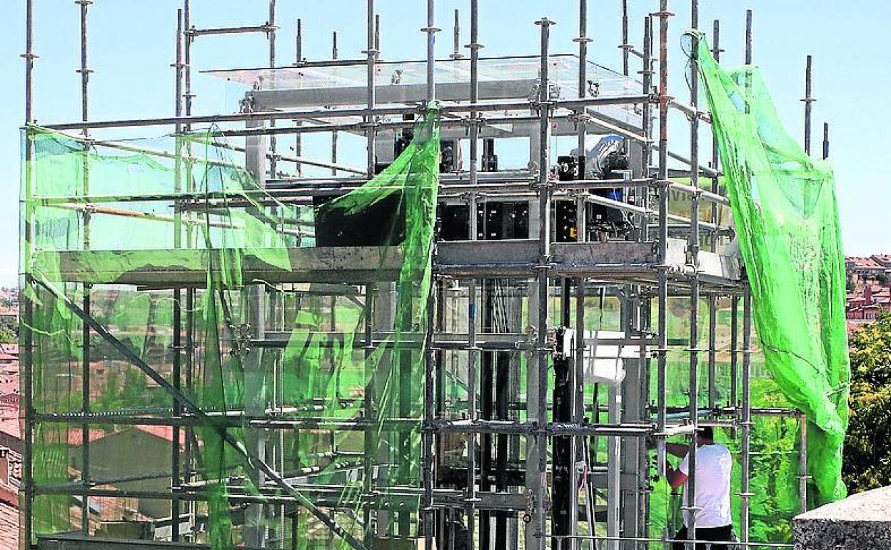 Obras del ascensor. 