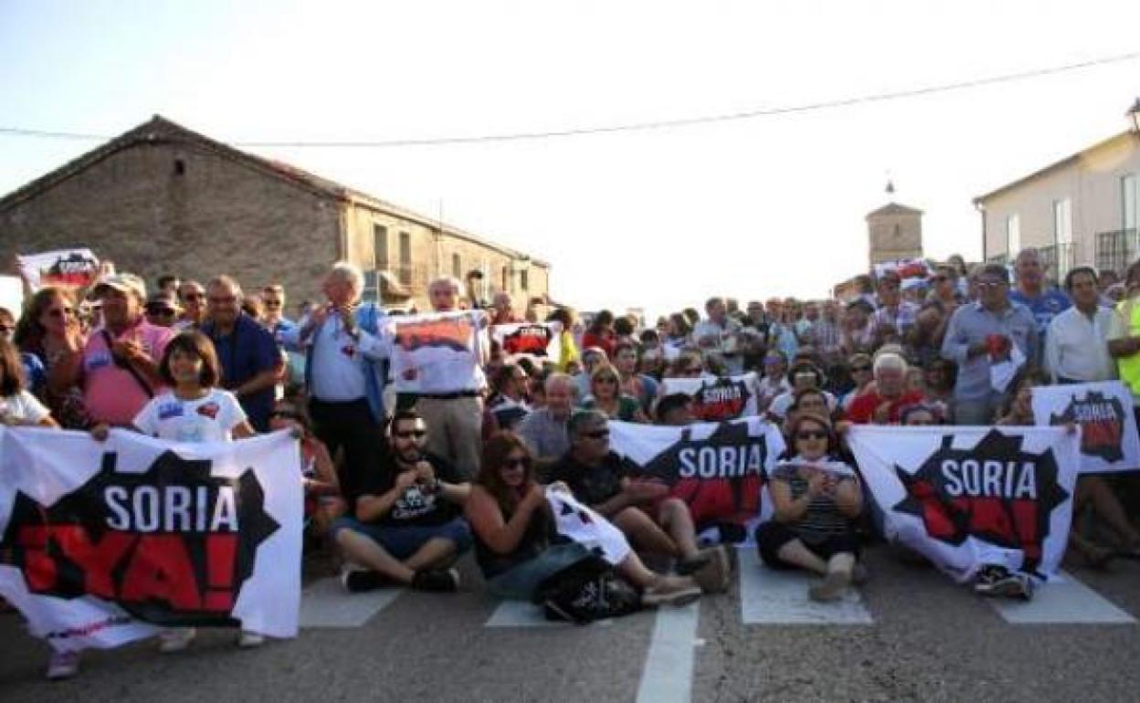 Plataforma Soria ¡Ya! en un acto reivindicativo