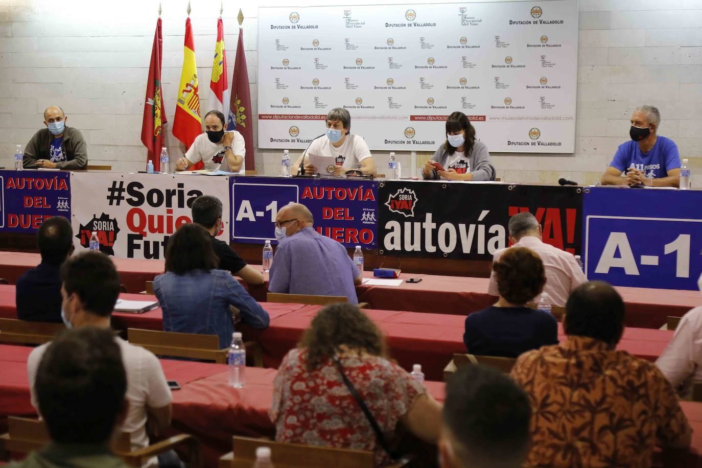 Treinta plataformas de la Castilla y León más despoblada aúnan fuerzas en Peñafiel