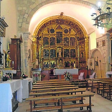 Interior de la iglesia parroquial de la Natividad.