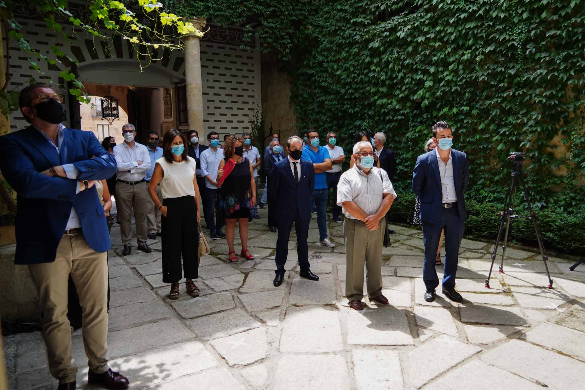 La Cámara de Comercio acogió un homenaje a las víctimas por Covid-19