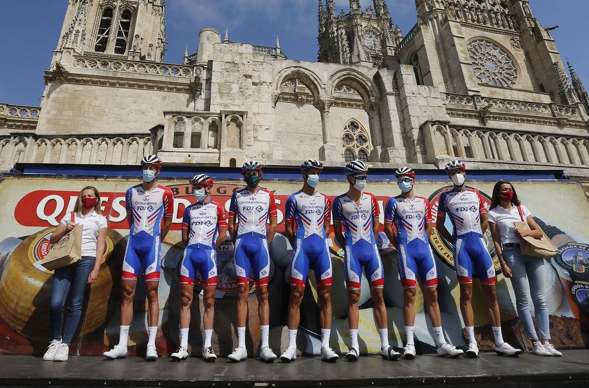 La primera etapa, con un recorrido de 157 kilómetros, ha finalizado en el Castillo de Burgos