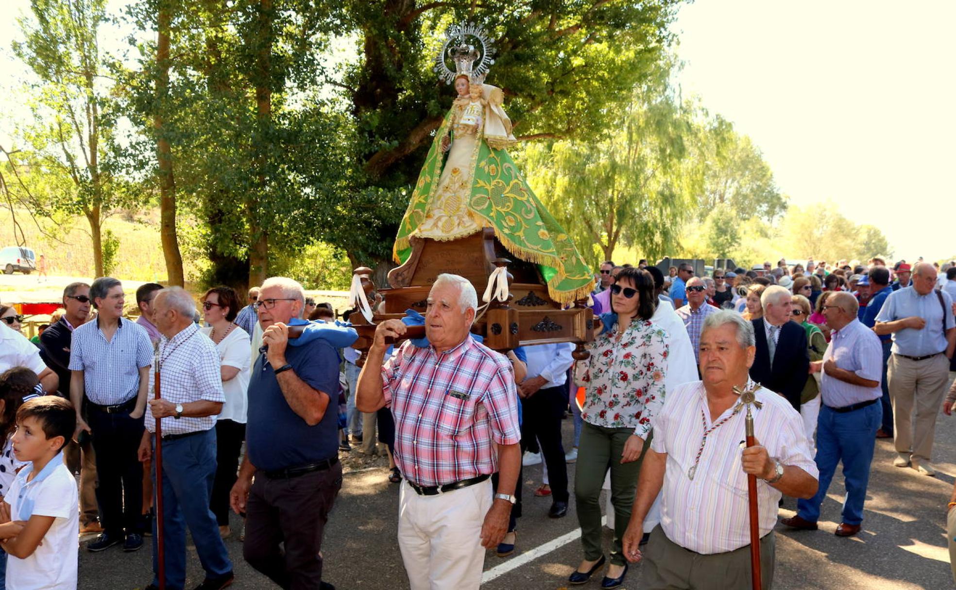Un momento de la romería de la Virgen de Garón del año pasado. 