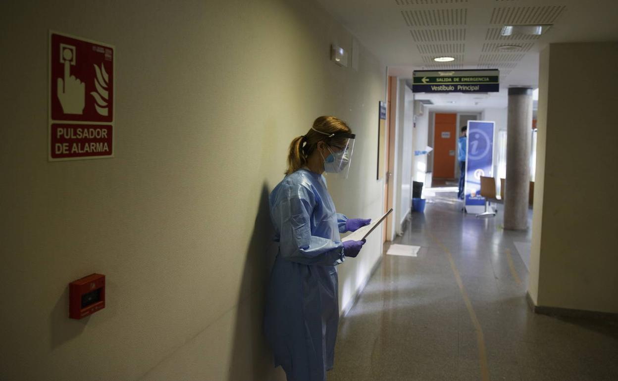 Zona de toma de muestras para las PCR en el centro de salud de Huerta del Rey de Valladolid. 