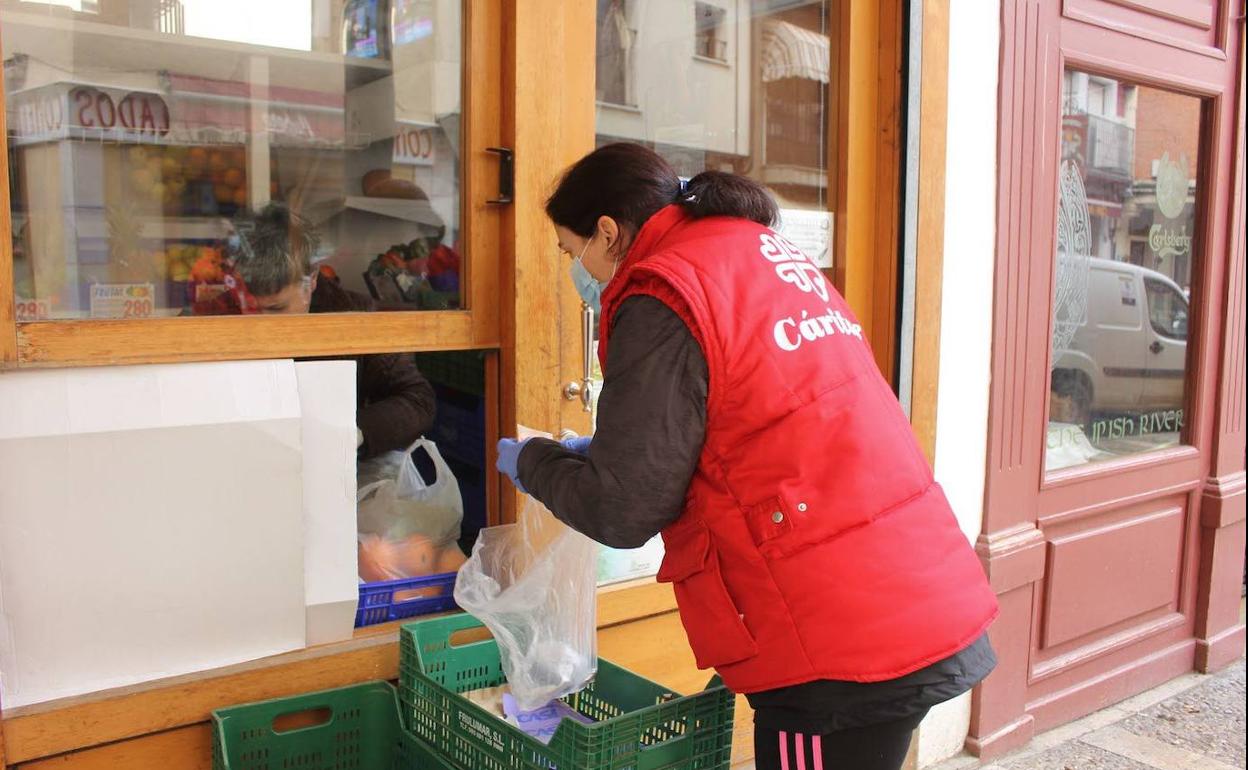 Cáritas Salamanca agradece la entrega de los voluntarios y los gestos solidarios surgidos estos meses