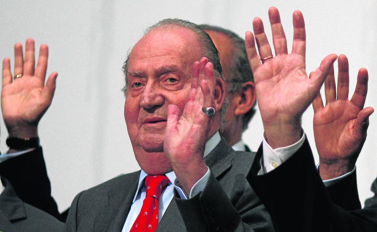 Don Juan Carlos, en la Cumbre Iberoamericana de Cádiz.