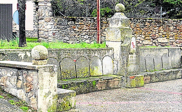 Fuente de un municipio con mucho agua.