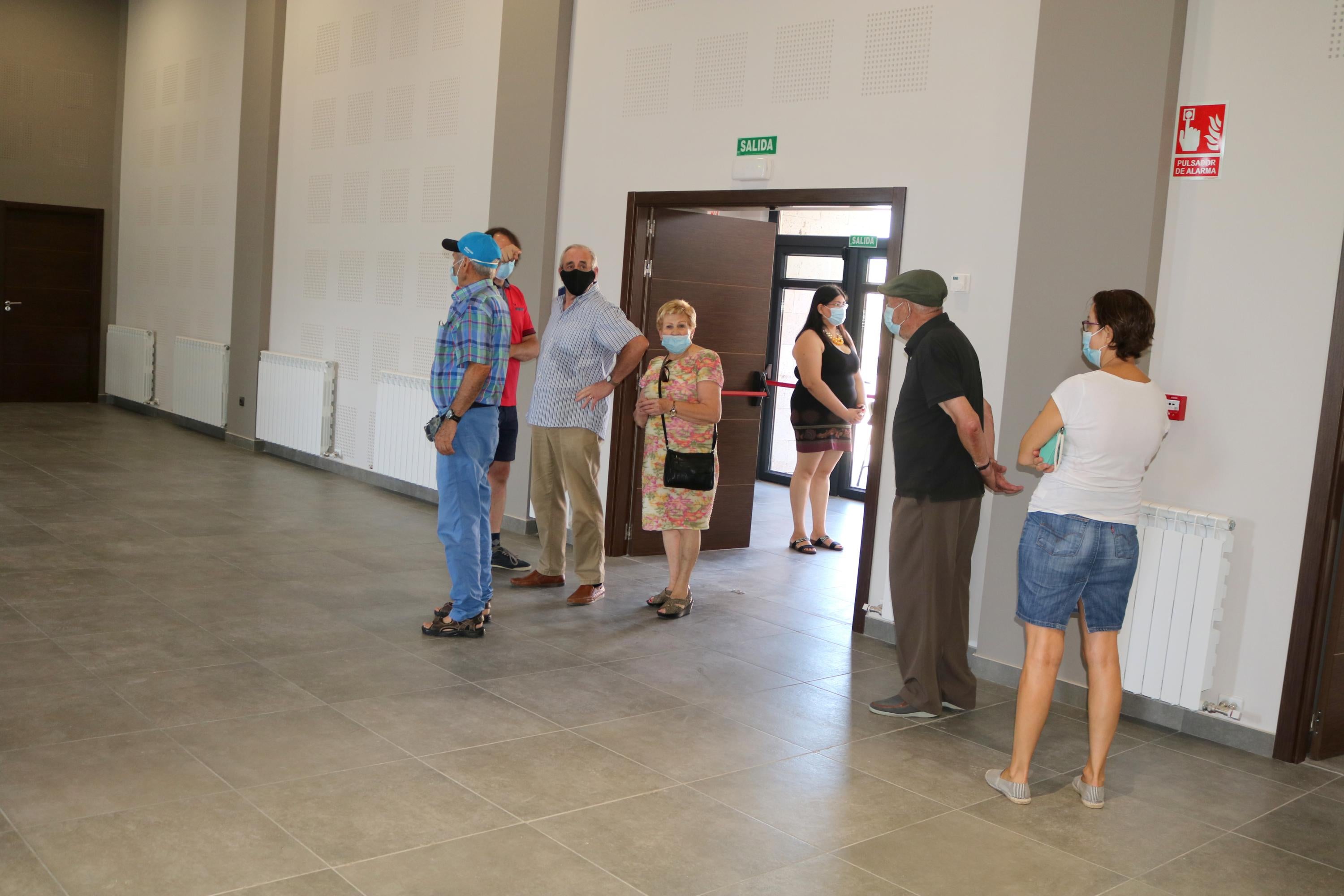 Numerosos vecinos se acercaron a conocer las nuevas instalaciones de la localidad cerrateña