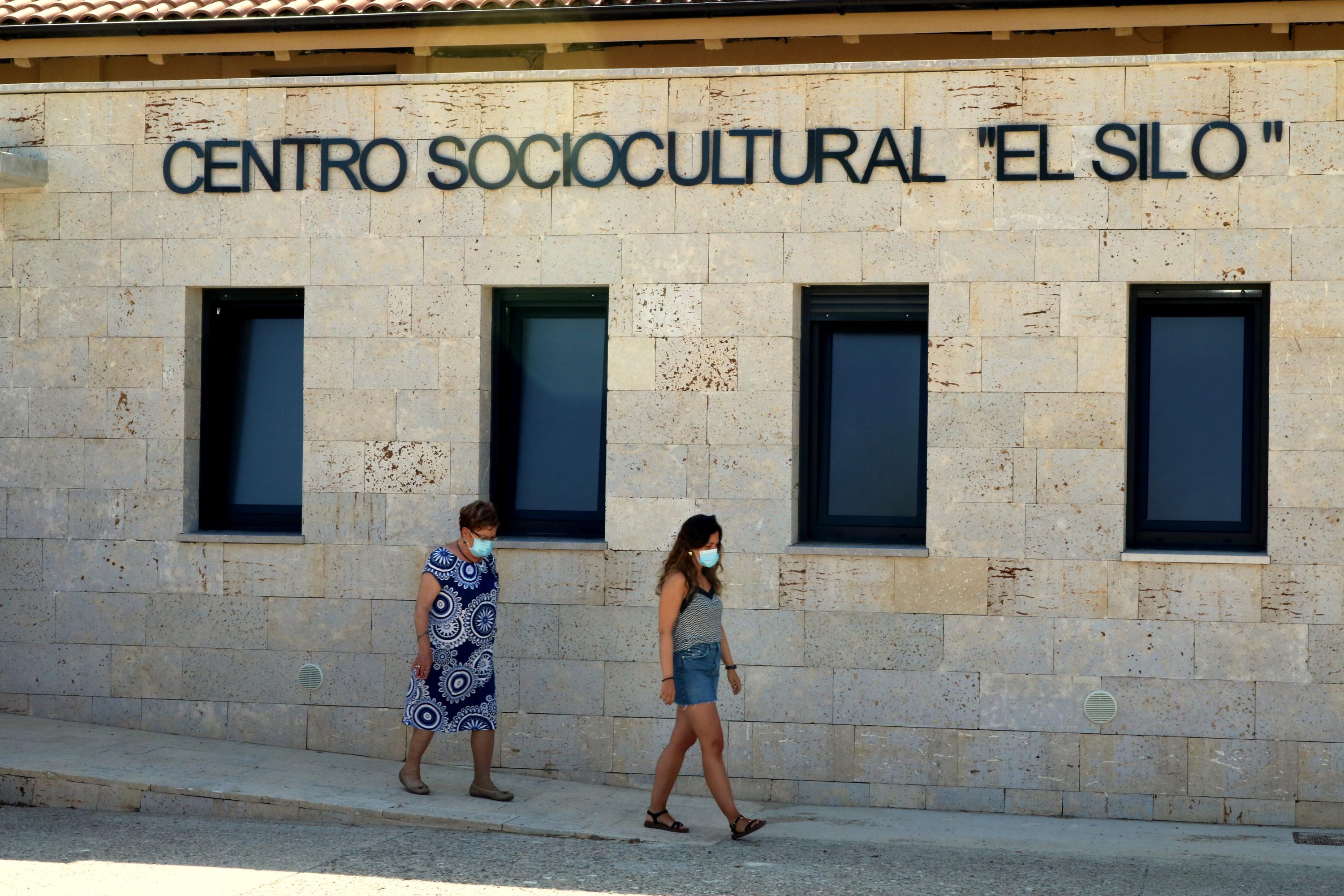 Numerosos vecinos se acercaron a conocer las nuevas instalaciones de la localidad cerrateña