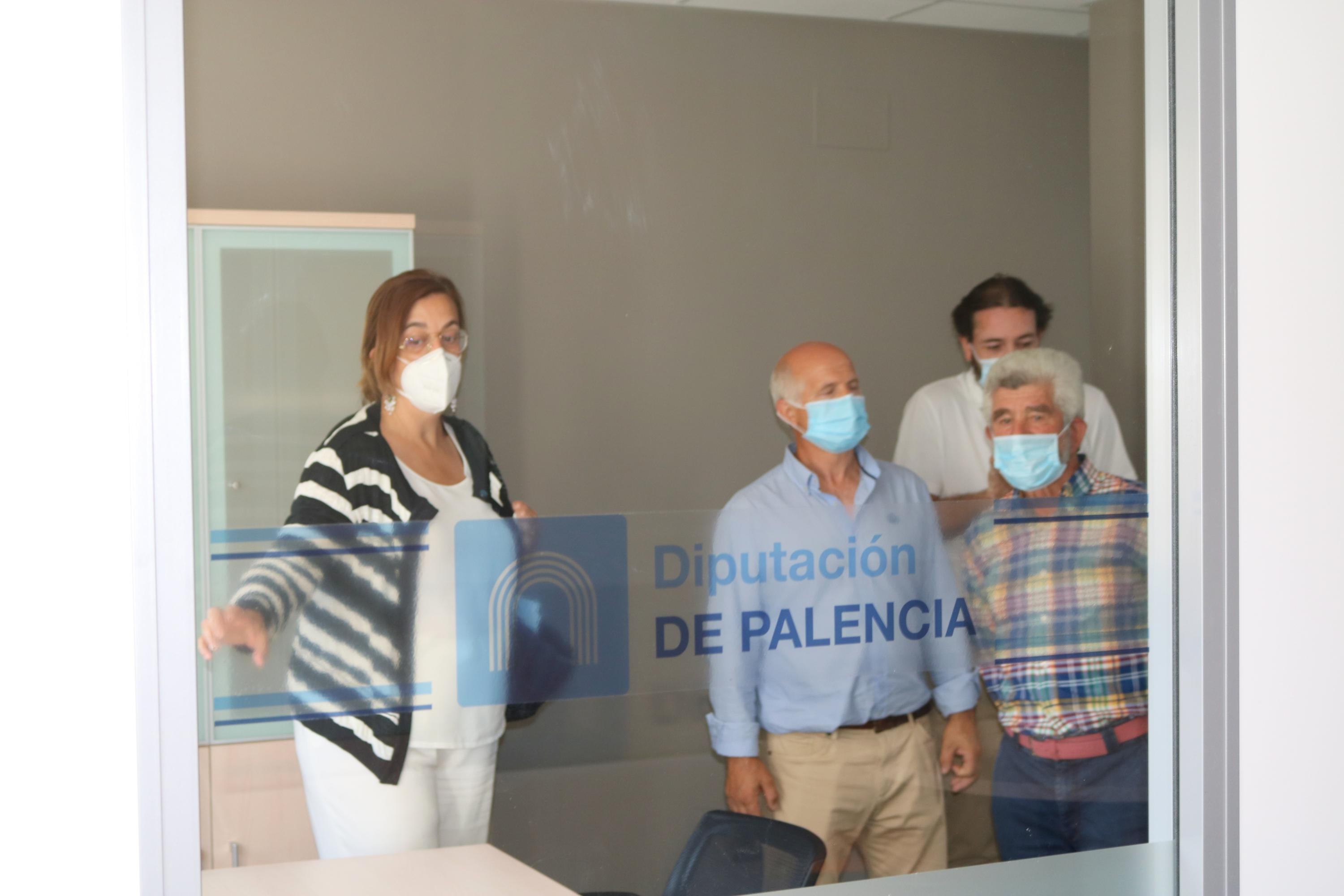 Numerosos vecinos se acercaron a conocer las nuevas instalaciones de la localidad cerrateña