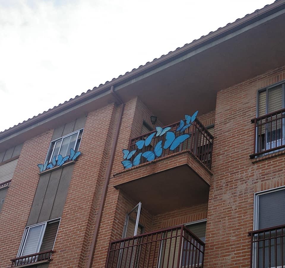 Arranca el I Concurso de Ornamentación de Balcones, Ventanas y Fachadas como única actividad de las fiestas, con 38 participantes. 