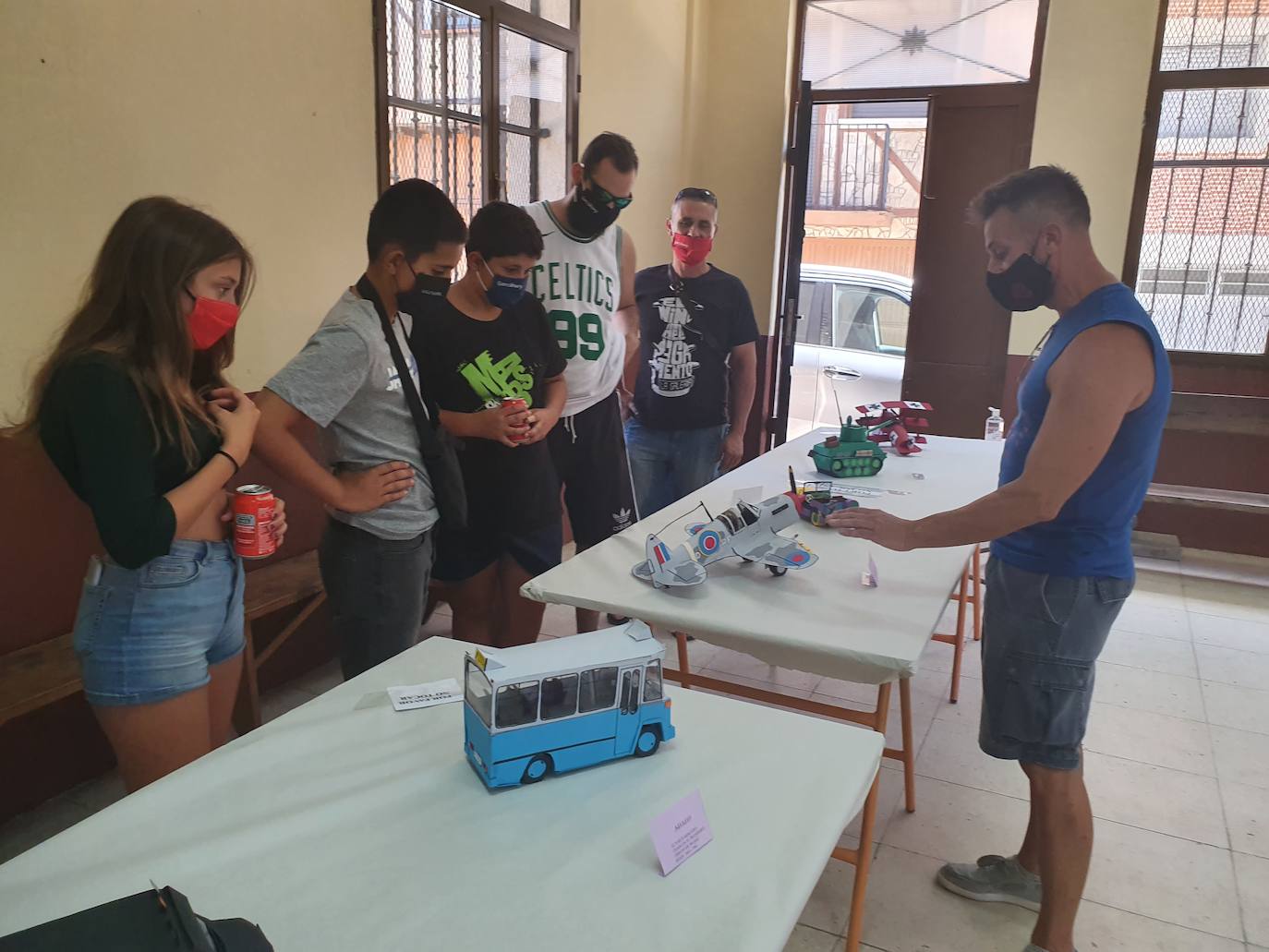 Uno de los trabajos artesanos realizados por un vecino de Garcibuey.