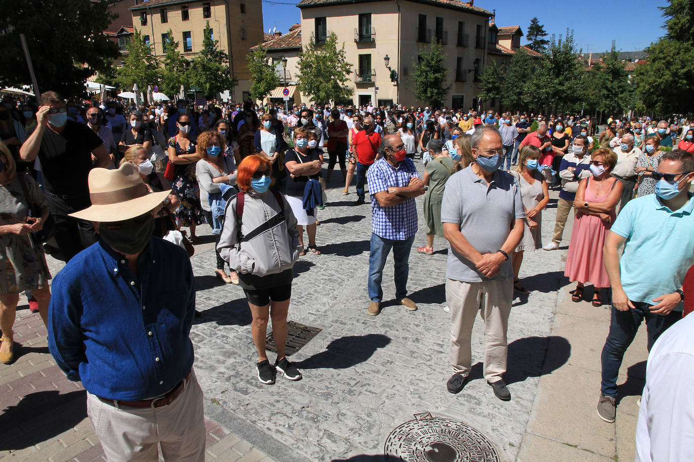 La rabia contra la violencia machista resuena en La Granja. 