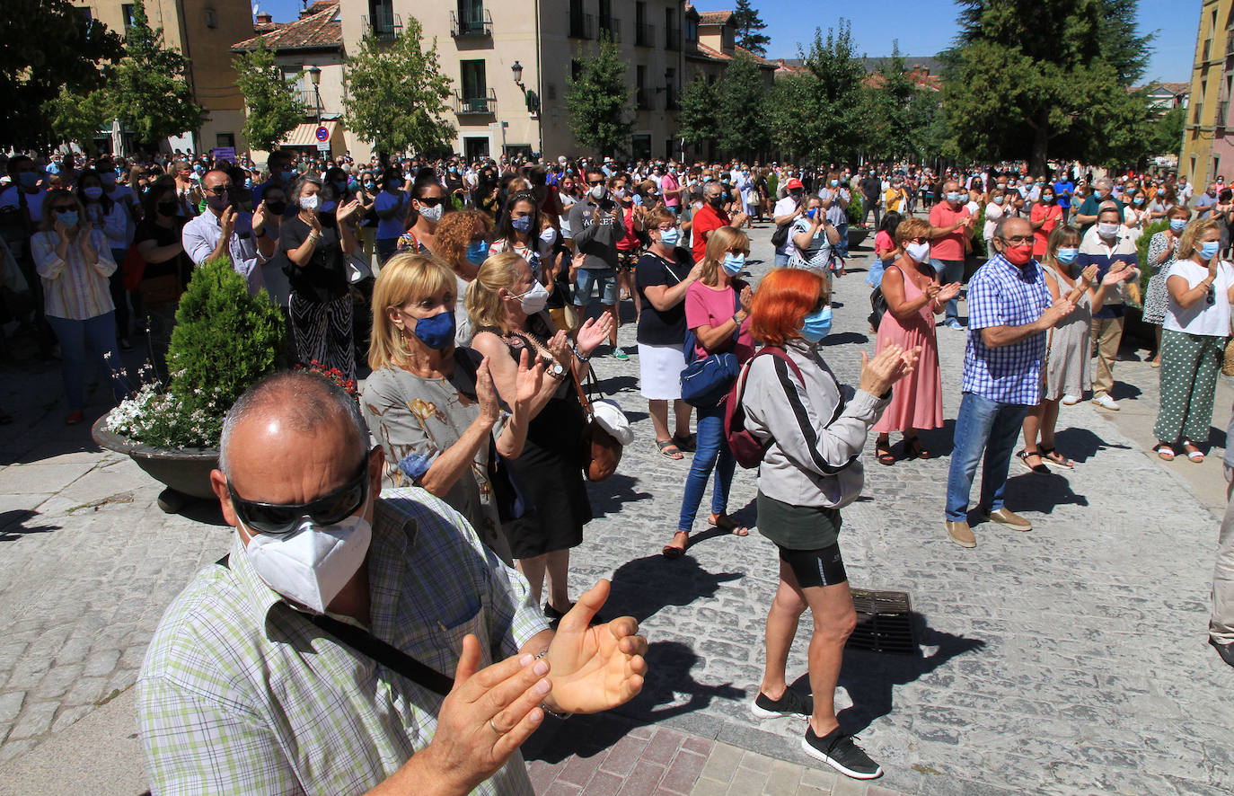 La rabia contra la violencia machista resuena en La Granja. 