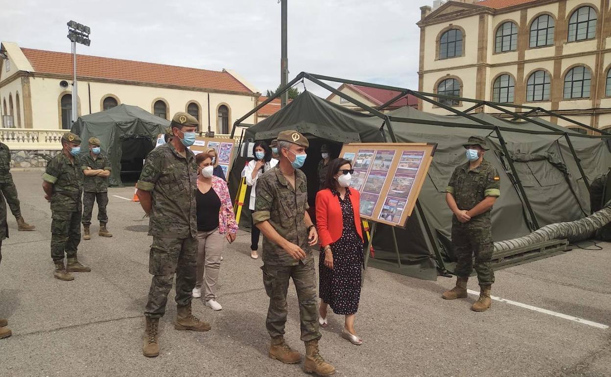 La ministra de Defensa, Margarita Robles, esta mañana en Salamanca.