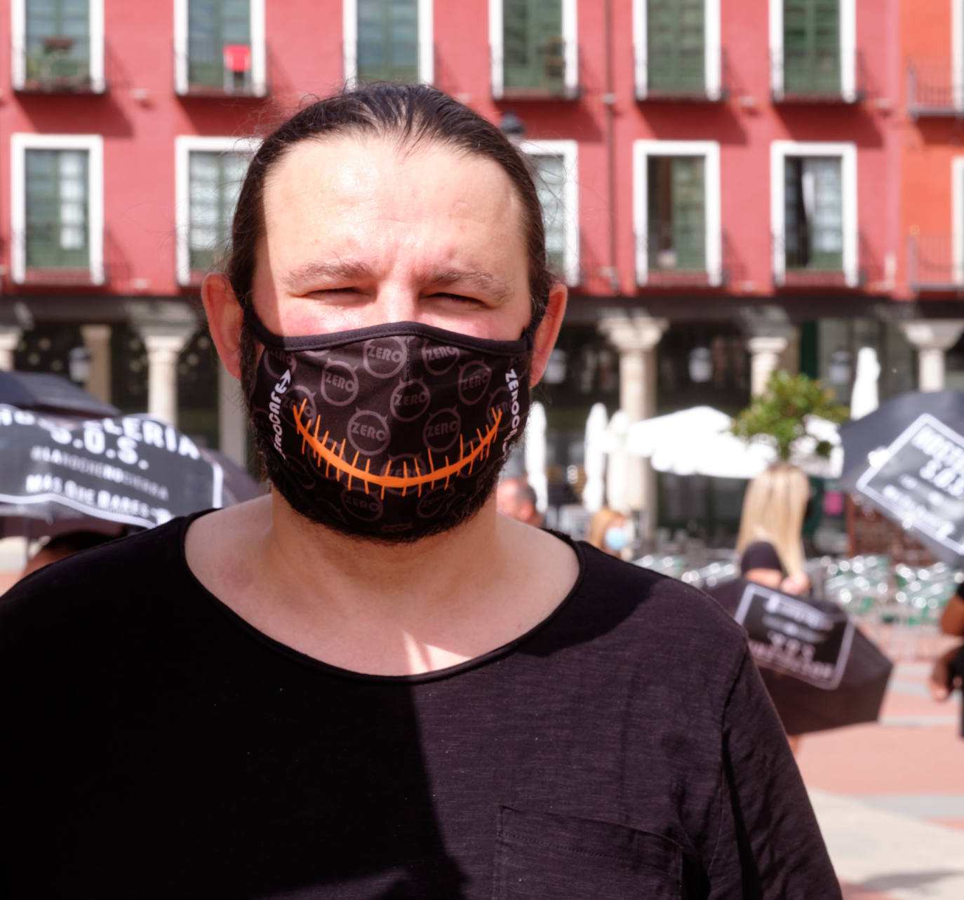 El sector del ocio nocturno protesta en Valladolid. 