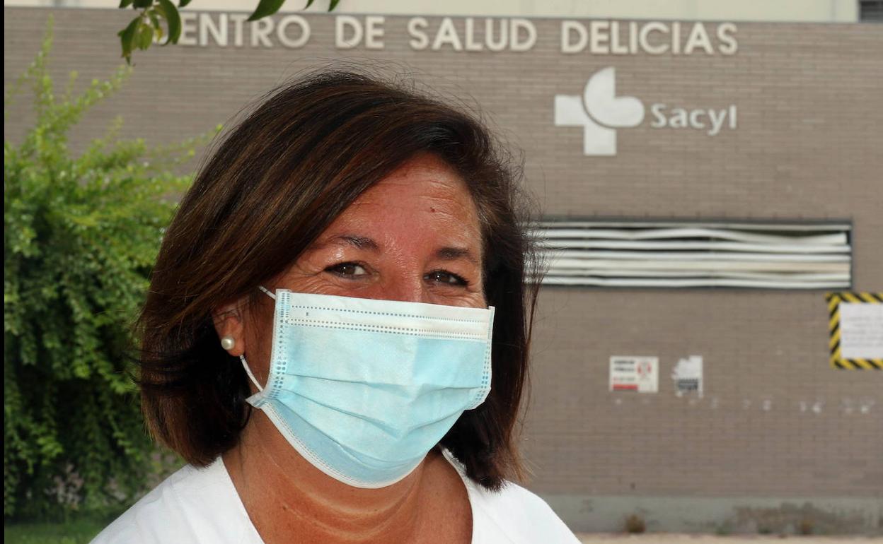 Coronavirus en Valladolid: María Jesús Molina, enfermera de Delicias: «Nos dijeron que podría venir otra ola y los pronósticos se están cumpliendo»