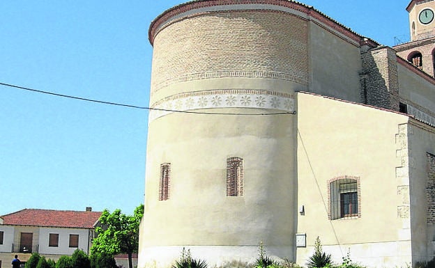 Ábside restaurado de San Juan Bautista.