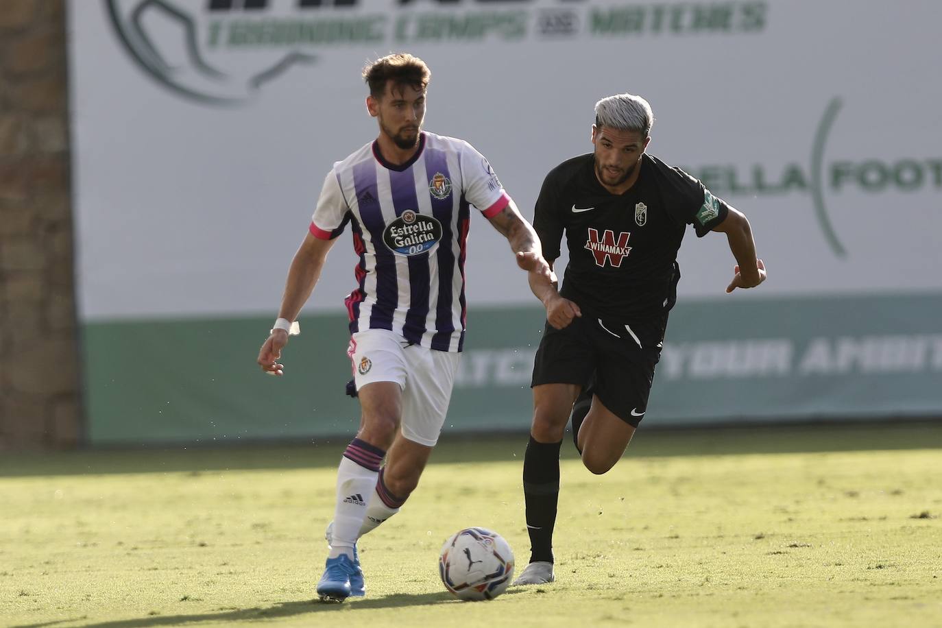 El Real Valladolid ha goleado esta tarde al Granada en el segundo partido amistoso de la pretemporada. 