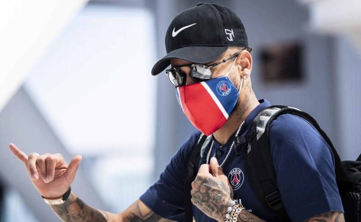 Neymar, en Lisboa, antes de disputar la final de la Liga de Campeones. 