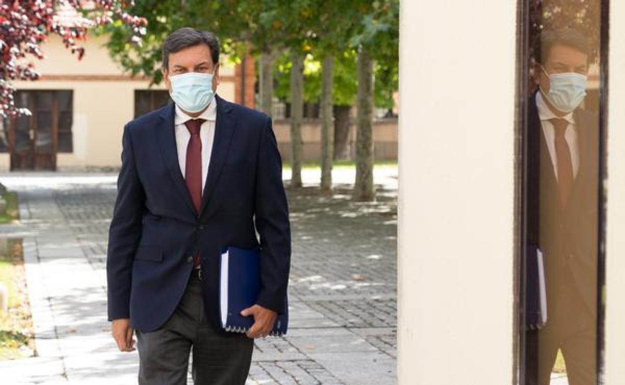 El consejero de Economía y Hacienda, Carlos Fernández Carriedo, presenta la Contabilidad Regional correspondiente al segundo trimestre de 2020.