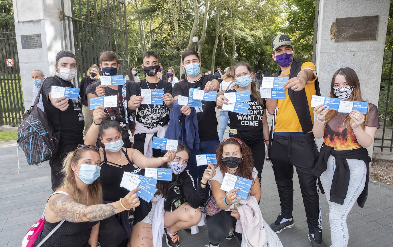 Fotos: Colas para conseguir entradas gratis de &#039;A cielo abierto&#039;