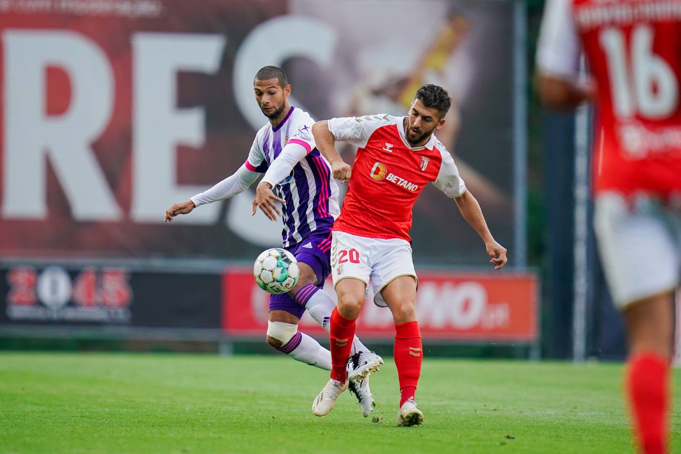 El cansancio acabó de nuevo pasando factura a un Pucela que solo hizo dos cambios y que ofreció momentos de muy buen fútbol