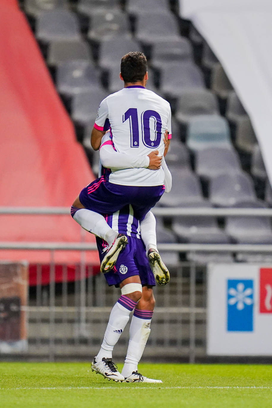 El cansancio acabó de nuevo pasando factura a un Pucela que solo hizo dos cambios y que ofreció momentos de muy buen fútbol