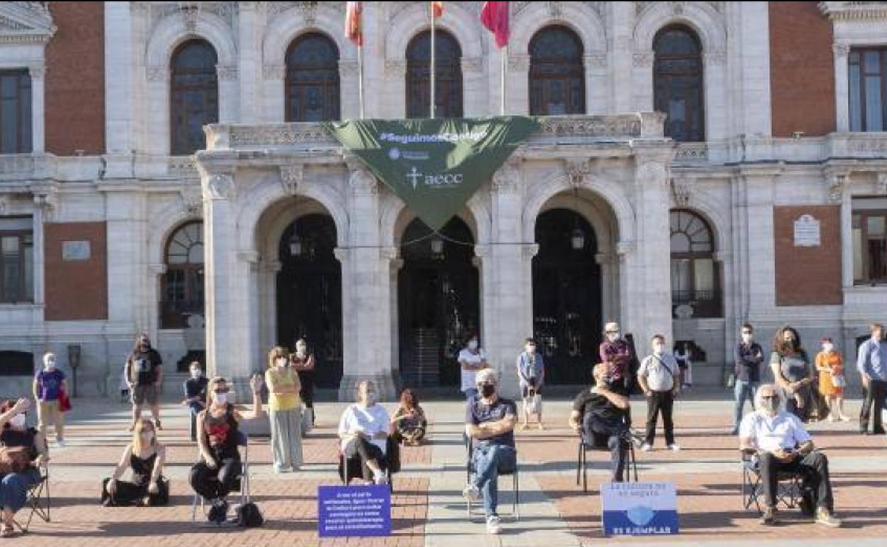 Manifestación de la semana pasada en la Plaza Mayor de Valladolid en favor de las actividades culturales.