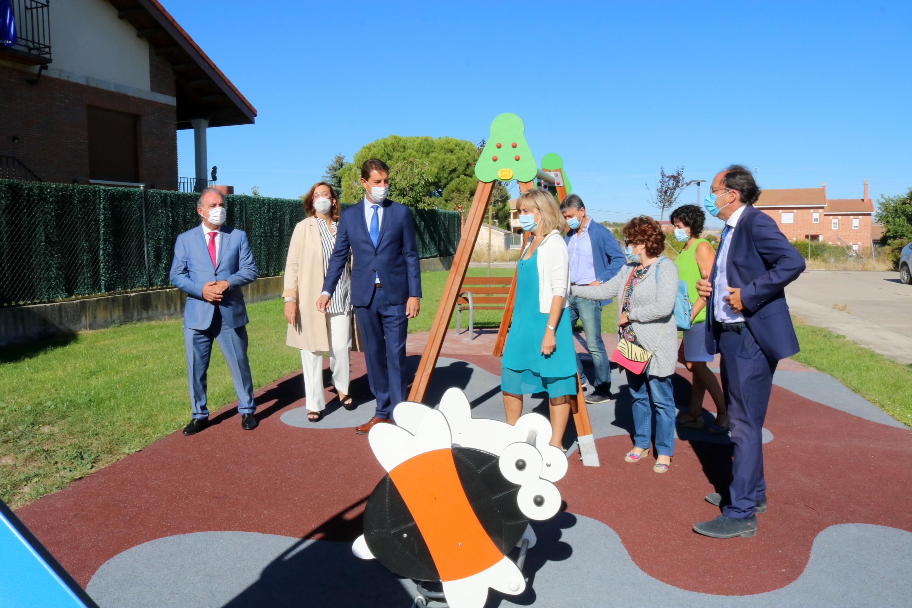 El consejero de Presidencia de la Junta de Castilla y León, Ángel Ibáñez, visitó Baltanás