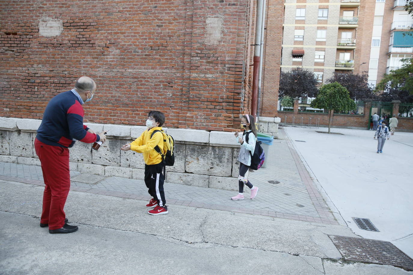 Primer día de clase en el colegio Ponce de León.