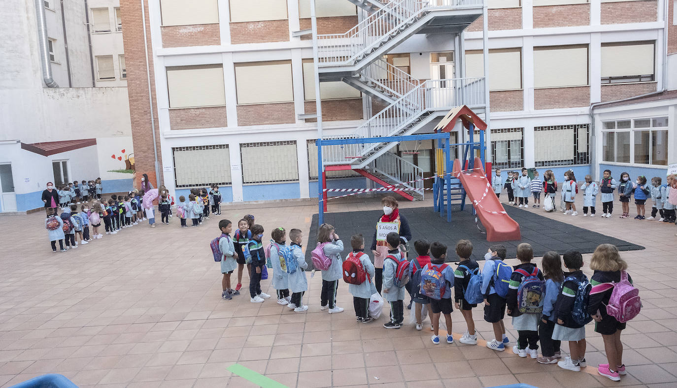 Primer día en el Colegio Santa Teresa de Jesús-Teresianas.