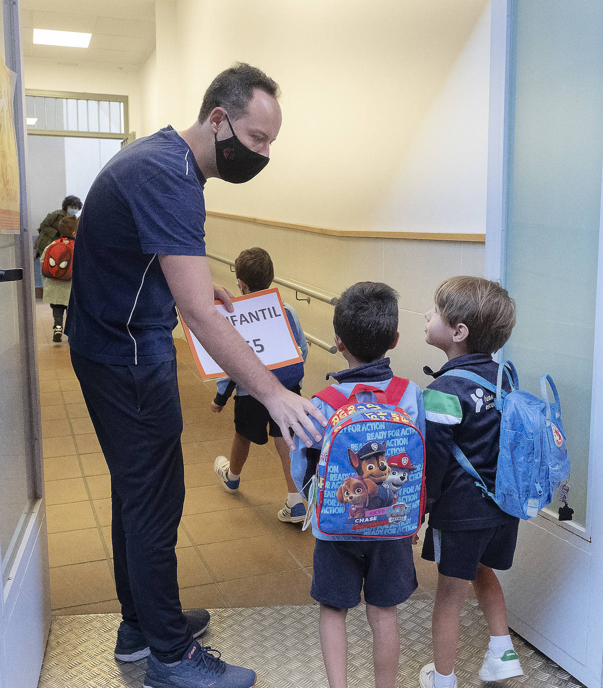 Primer día en el Colegio Santa Teresa de Jesús-Teresianas.