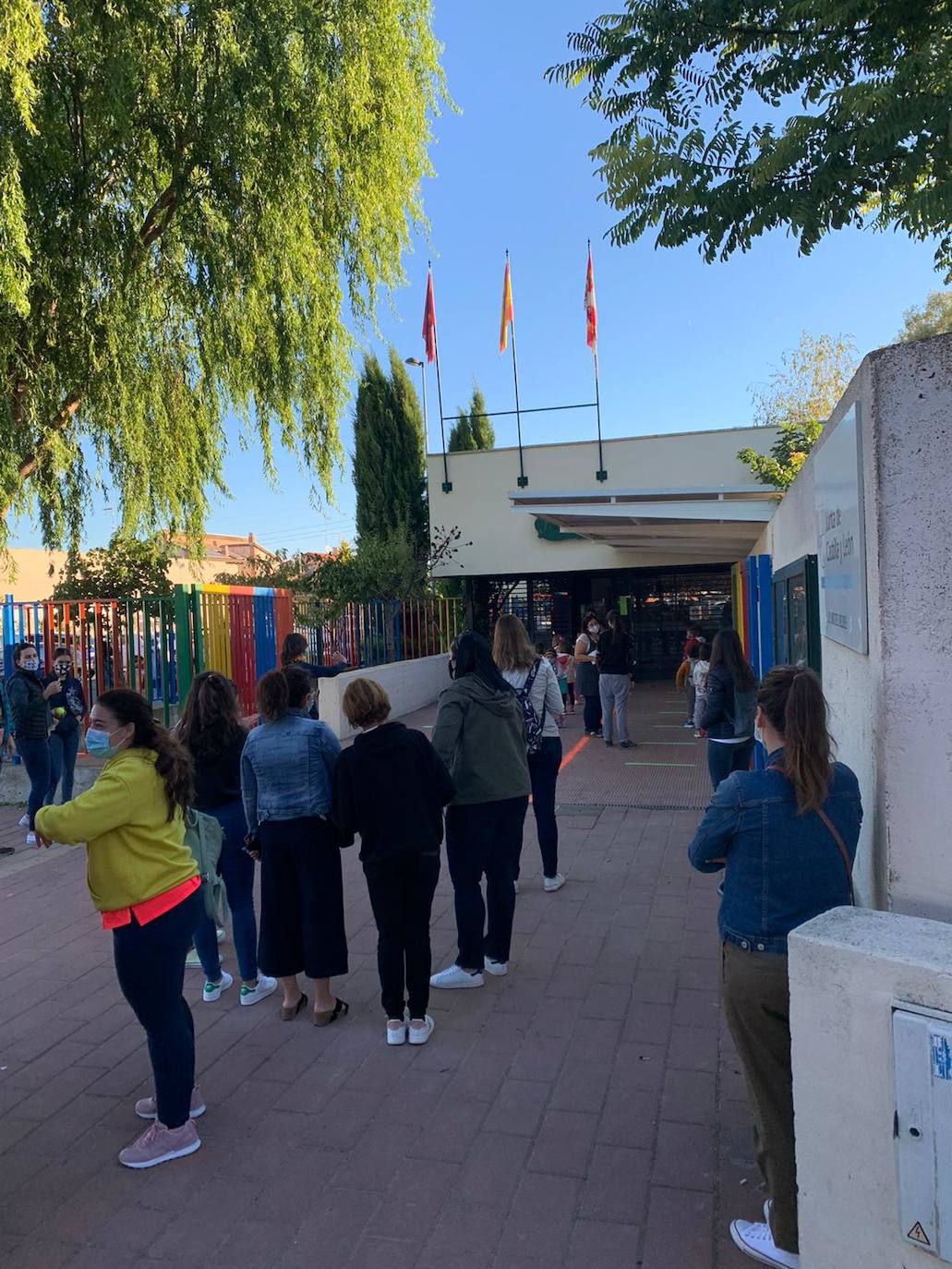 Vuelta al cole en el colegio de Aldeamayor de San Martín. 