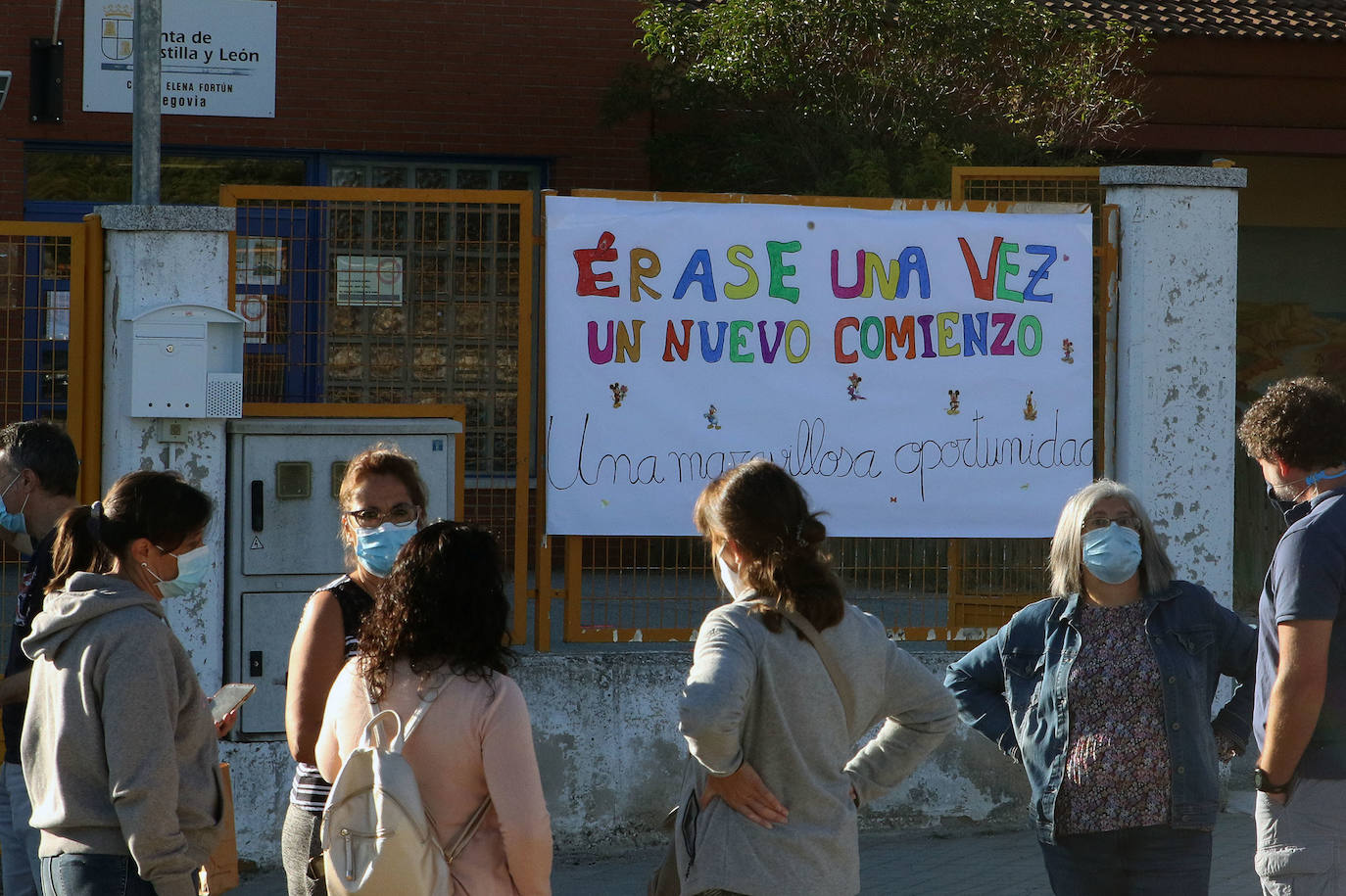 12.000 niños segovianos han vuelto a las aulas. 