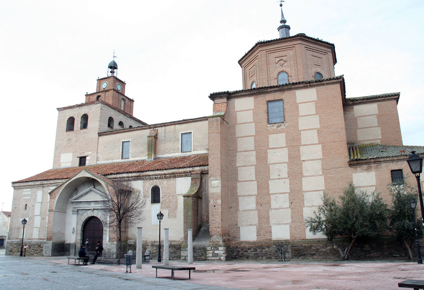 Iglesia de Nava de la Asunción.